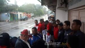 Las lluvias no paran en la costa norte de Honduras por lo que el Vida-Real Sociedad se jugará otro día.