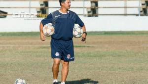 El técnico Mauro Reyes volvió al equipo de su oriunda Santa Bárbara.