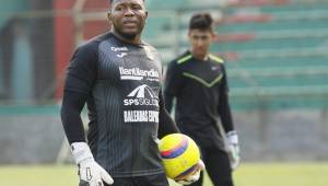 John Bodden ha pasado por equipos como Victoria, Necaxa, Sportivo Luqueño y Marathón.