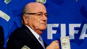 Sepp Blatter fue presidente de la FIFA pero fue sacado por ser involucrado en el 'Fifafagate'.