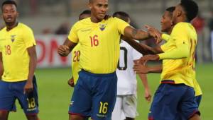 Antonio Valencia es el gran referente del fútbol ecuatoriano, incluso remontándose a su historia. Le apunta a Honduras y la respeta.