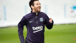 Messi comenzó a correr sin el cabestrillo y ahora piensa en su regreso.