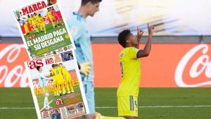 El delantero hondureño Antony 'Choco' Lozano celebra el gol en la victoria sobre Real Madrid y acaparó las portadas de los diarios deportivos de España.