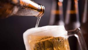 En época de coronavirus, la OMS advierte sobre no ingerir bebidas alcohólicas o al menos disminuir todo lo posible el consumo.