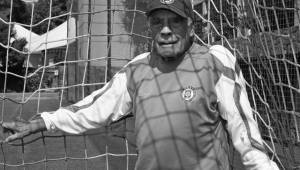 Ignacio Trelles, legendario entrenador del fútbol mexicano, falleció a la edad de 103 años.