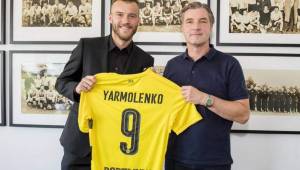 Andriy Yarmolenko fue presentado y llevará e dorsal '9' en el Borussia Dortmund.