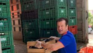Carlos Dunga, campeón del mundo en Estados Unidos 1994 con Brasil, reunió 10 toneladas de alimento para repartir entre las personas afectadas por el covid-19.
