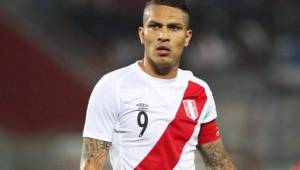 El atacante Paolo Guerrero da positivo en control antidoping tras el partido frente a Argentina segón Andrés Agulla de ESPN.