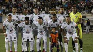 Santos FC sigue de líder del grupo C con 17 puntos.