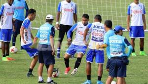 La Selección de Honduras se entrena con mucho optimismo en Cuernavaca de cara a la doble fecha eliminatoria ante México y Panamá. Foto Ronald Aceituno