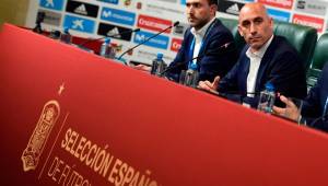 Luis Rubiales cuando oficializaba la salida de Julen Lopetegui de la selección de España.
