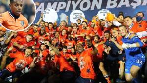 Istanbul Basaksehir campeón en Turquía. Robinho, Demba Ba, Gael Clichy, Gokhan İnler entre otros, se coronaron.