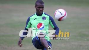 Rubilio Castillo espera poder destacar en el fútbol de Costa Rica tras ser oficializado.