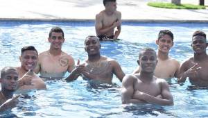 Los jugadores del Marathón disfrutaron de la piscina tras una semana cargada de trabajo donde lograron los objetivos ganando los clásicos. Fotos cortesía CD Marathón