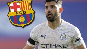 Sergio Agüero tendrá un salario similar al de los jóvenes que llegan al Barcelona, afirma Deportes Cuatro.