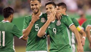 El delantero Raúl Jiménez celebra uno de los goles del equipo mexicano contra Irlanda en el amistoso jugado en Estados Unidos. Foto cortesía