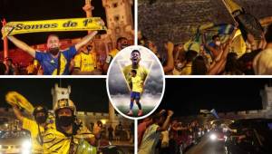Te presentamos las mejores imágenes del festejo de los aficionados de Cádiz tras el ascenso a la primera división. La locura fue total en las calles de la ciudad.