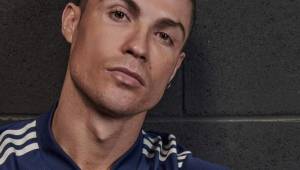 Juventus presentó su segunda equipación para la temporada 2020/21. Cristiano Ronaldo fue el protagonista principal.