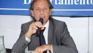 El abogado argentino Jorge Delhon, de 52 años, supuestamente implicado en el esquema de corrupción conocido como 'FIFAgate', se quitó hoy la vida.
