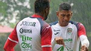 Yustin Arboleda y Carlo Costly esperan formar una dupla goleadora con los verdes. Fotos @CDMarathon y Neptalí Romero