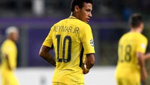 El valor de la multa corresponde al 2 % del valor que el Fisco de Brasil espera recibir de Neymar por impuestos evadidos y multas. Foto AFP