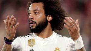 Marcelo, muy triste, vio solito la debacle del Real Madrid en el Bernabéu ante Ajax.