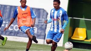 Cristian Altamirano se sumó muy positivo a los trabajos de la Selección de Honduras y dice que el grupo solo piensa en un triunfo ante Costa Rica. Foto Juan Salgado