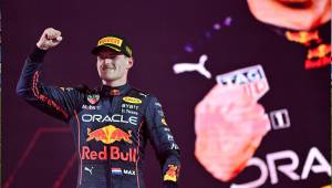 Max Verstappen gana el Gran Premio de Arabia Saudita por delante de Leclerc y Sainz Jr