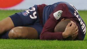 El delantero del París Saint Germain ha dado la mala noticia hoy en el juego ante Marsella.