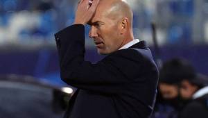 Zinedine Zidane podría no estar en el duelo ante el Osasuna. Ha sido aislado.