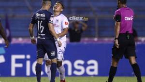 Héctor Castellanos vio la roja el sábado en una acción donde se enfrascó con “Patón” Mejía.