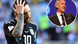 Leo Messi se lamenta tras el penal fallado contra Islandia en el empate.