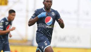 El carrilero derecho del Motagua, Carlos 'Muma' Fernández, celebrando el gol frente al Real Sociedad. Fotos Emilio Flores