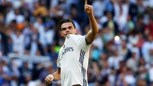 Pepe permaneció 10 temporadas en el Real Madrid, donde llegó procedente del Oporto.