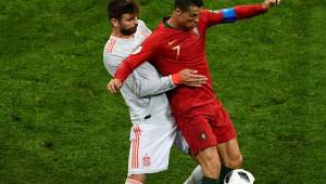 Gerard Piqué criticó a Cristiano Ronaldo tras el empate de España con Portugal el el arranque del Mundial de Rusia 2018. Foto AFP