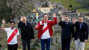 La llama de los Panamericanos llega a Perú para representar el espíritu deportivo de los 41 países que competirán en Lima.