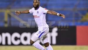 Jorge Benguché se despachó un doblete para que Olimpia ganara la semifinal de ida en la Liga Concacaf. Foto: Yoseph Amaya.