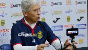 El preparador colombiano dio su punto de vista del futuro próximo del equipo. Además opinó sobre el eterno rival.