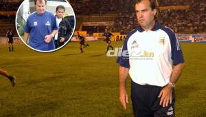 Argentina, con Marcelo Bielsa al mando, visitó Honduras para jugar un amistoso en enero de 2003. Rolin Peña contó algunas anécdotas con el 'Loco'.