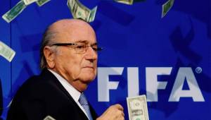 Joseph Blatter dio la cara y habló de su salida de la presidencia de la FIFA y contó que el presidente de Rusia lo invitó a la Copa del Mundo. Foto Agencias
