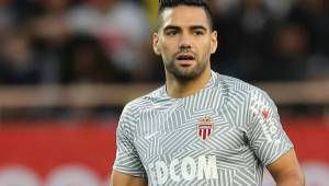 Falcao aterrizará en las próximas horas en Estambul para firmar contrato con Galatasaray. Foto AFP