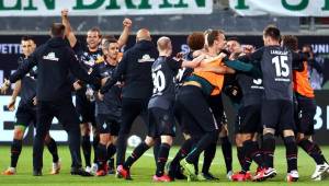 Werder Bremen seguirá jugando en la Bundesliga tras superar (por la regla del gol de visitante) al Heidenheim.