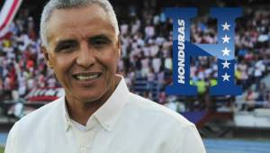 El entrenador colombiano se encuentra sin empleo y es el principal candidato para dirigir a Honduras.