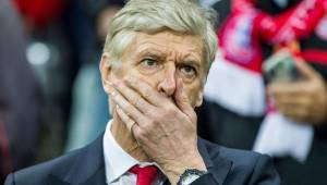 Arsene Wenger comienza a sufrir las bajas en el Arsenal.