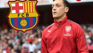 Özil, a sus 29 años, podría llegar al Barcelona a cambio de 20 millones de euros.