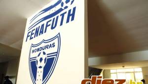 La Federación de Fútbol de Honduras anuncia una conferencia de prensa para este viernes en el aeropuerto para tratar temas administrativos. ¿Qué temas?