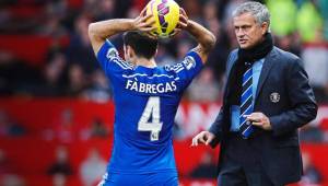 Fabregas llegó a Chelsea y ese año se adjudicó su primera Premier League.