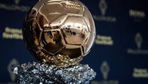 Este lunes el delantero Lionel Messi apunta para levantar su sexto Balón de Oro en París, Francia.