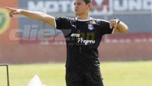 Luis Alvarado en su paso como técnico del Honduras Progreso.