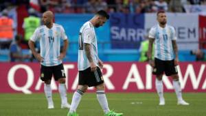 Los jugadores argentinos salieron tristes tras la derrota ante Francia.